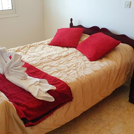 Astrofegia Apartments Near The Sea Agia Marina  Bagian luar foto