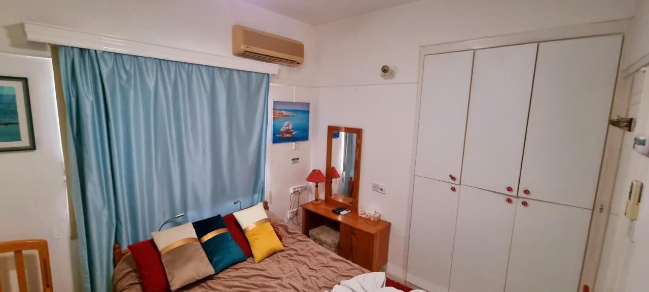 Astrofegia Apartments Near The Sea Agia Marina  Bagian luar foto